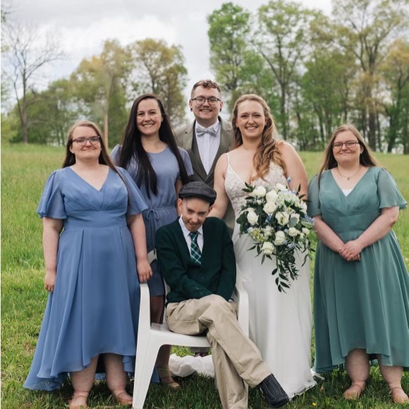 Meet your Posher, Karen - Picture 2 of 6